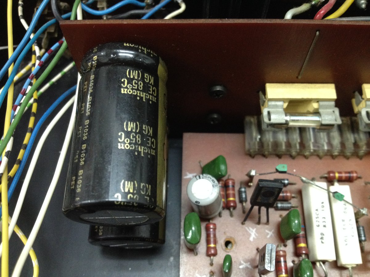 atm_audio's tweet photo. Una rareza. Amplificador Vortex XA45 https://t.co/XN0R9Jg4JO