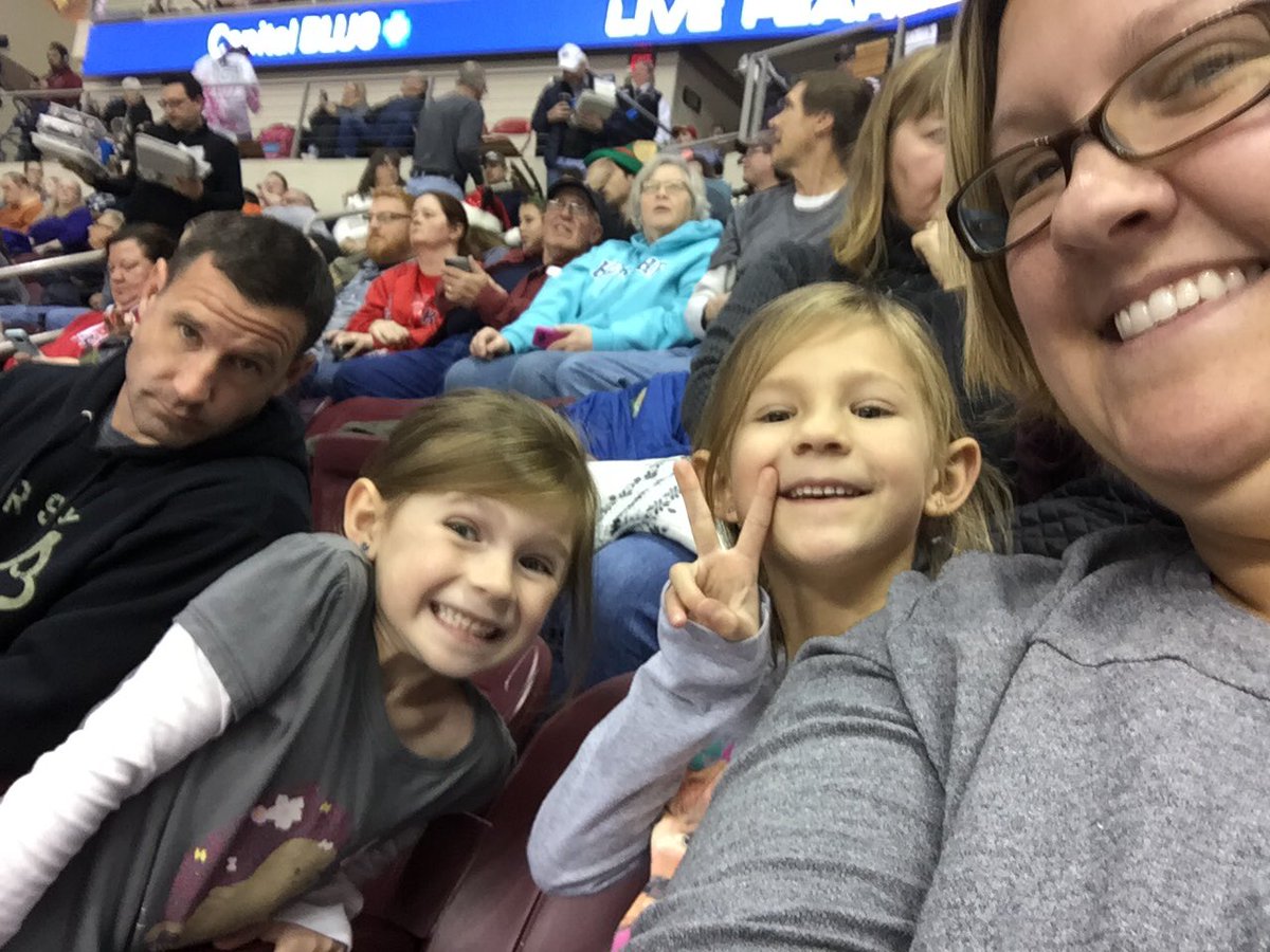 jschock28's tweet photo. Go Bears!! #HBHImLovinIt #DefendTheDen https://t.co/0JM1sLURqM