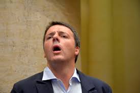 Rickytoro89's tweet photo. #referendumcostituzionale la faccia di renzi durante gli #ExitPolls https://t.co/PzMvYTOtZk