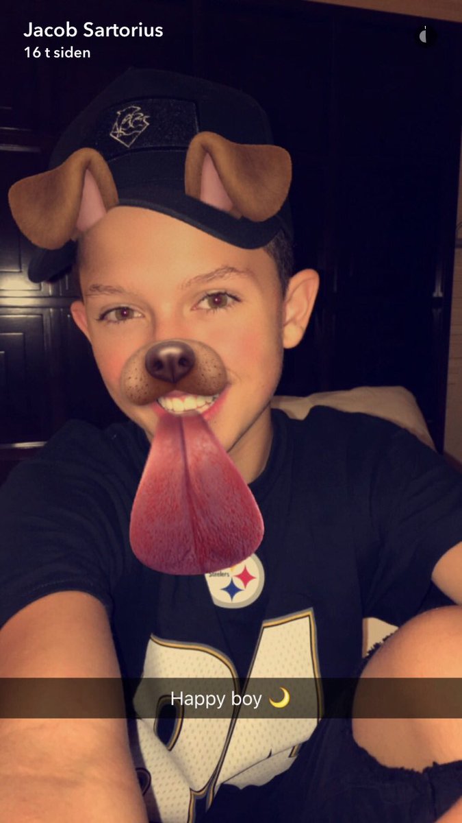 antonWalterfan's tweet photo. @jacobsartorius ❤️❤️😘😘😘 https://t.co/DSIY84Lkjq