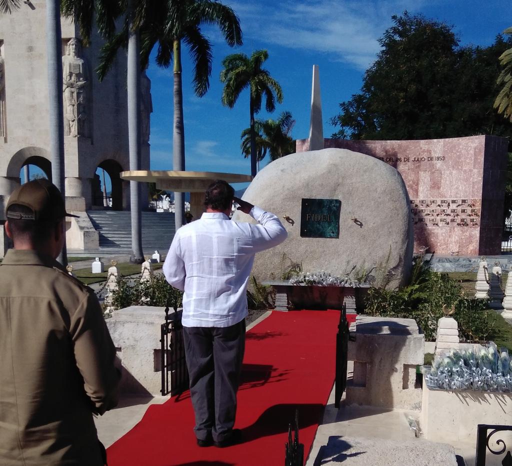 Ramon Labañino tweet media