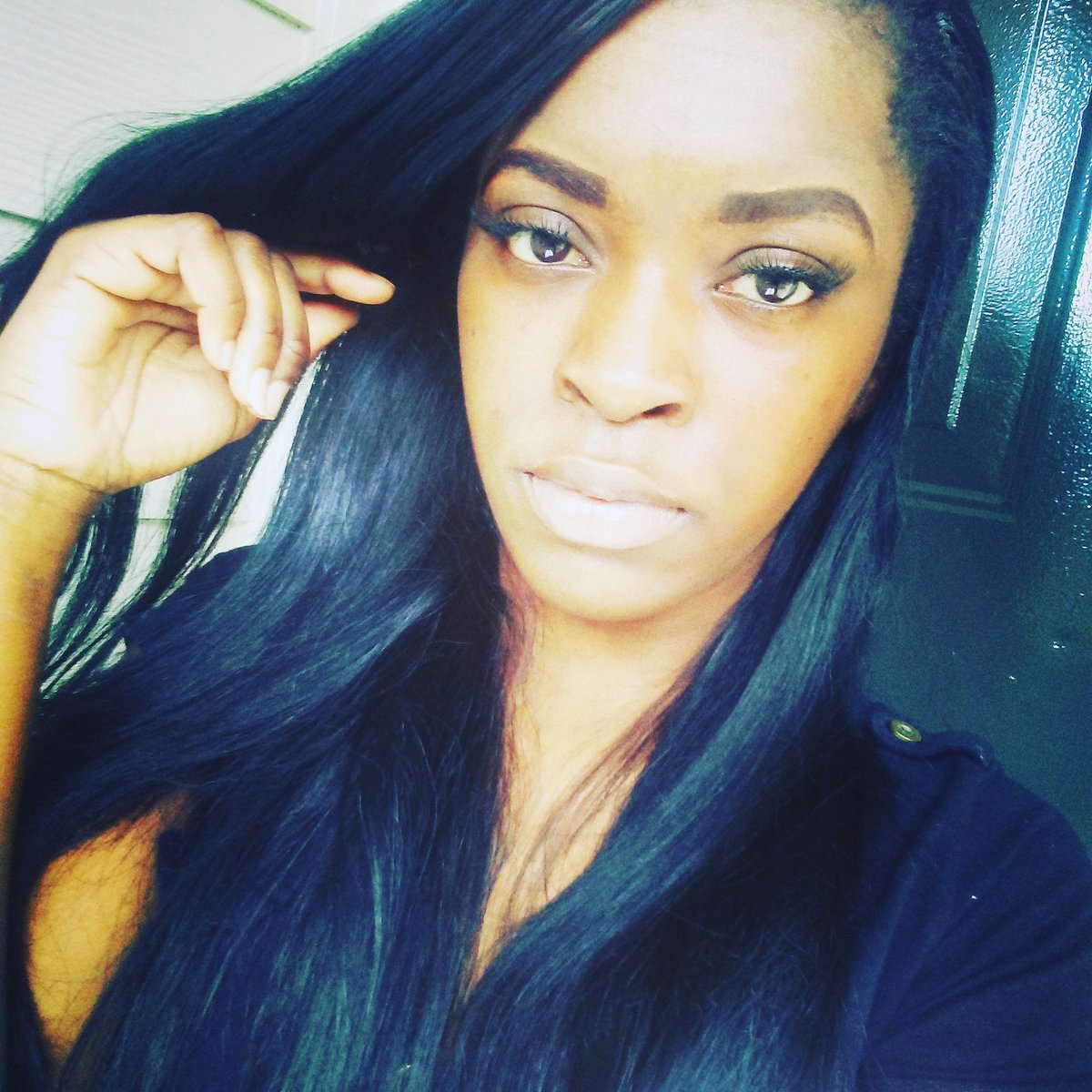 Queen_Shaee_'s tweet photo. Shy. . https://t.co/sKeF5xhd1b