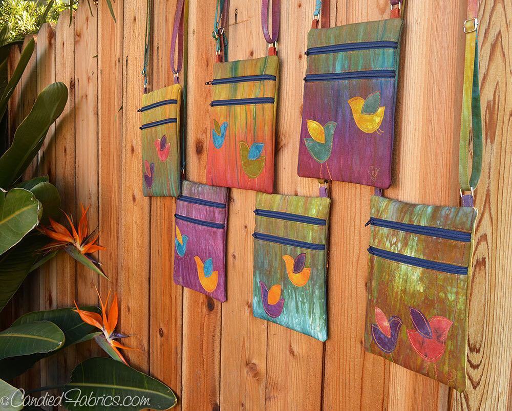 CandiedFabrics's tweet image. Another shot of the 6 new Birdie #Zipandgo Bags (awesome pattern by @dogundermydesk) ready… ift.tt/2h8tsop
