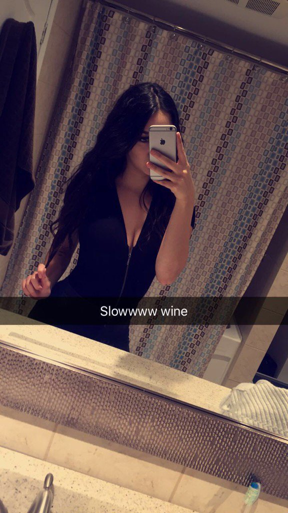 vic_perrone's tweet photo. Sc: vic_perrone 👻👻 https://t.co/L4Tu04sjiv