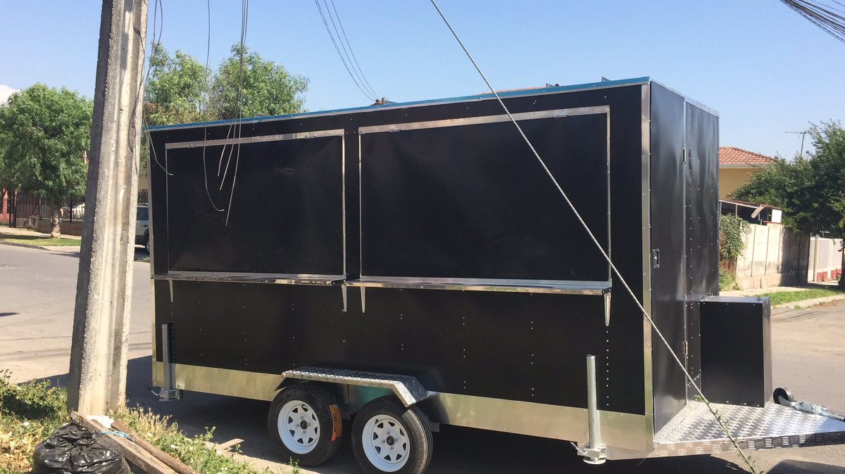 fuegos_los's tweet photo. Ya nos llegó nuestro foodtruck!!! Cotice su evento con nosotros!! https://t.co/mWo3YQInjX