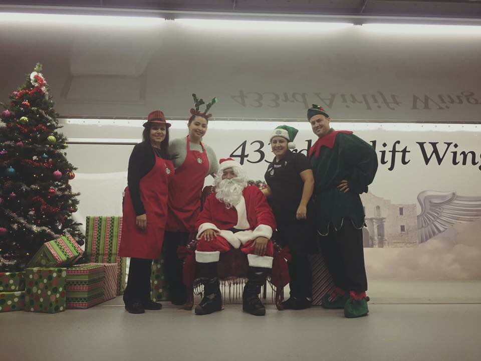 Spreading Starbucks Cheer at the 433rd Alamo Wing Holiday Party <a href="/BGonzaba/">BGonzaba</a> <a href="/scarmedforcesn/">SCAFN</a> <a href="/YorkTraci/">traci york</a>