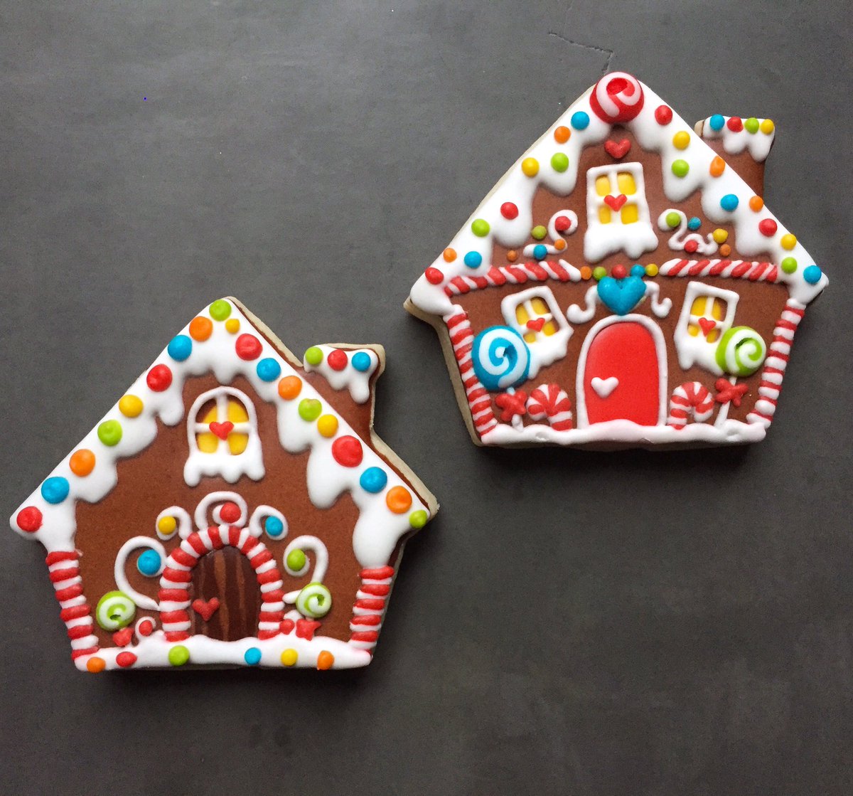 localtartbakery's tweet photo. Happy #nationalcookieday ! Have some sugar cookies that look like gingerbread cookies 😌🎄 https://t.co/QlZ4Jh1pqX