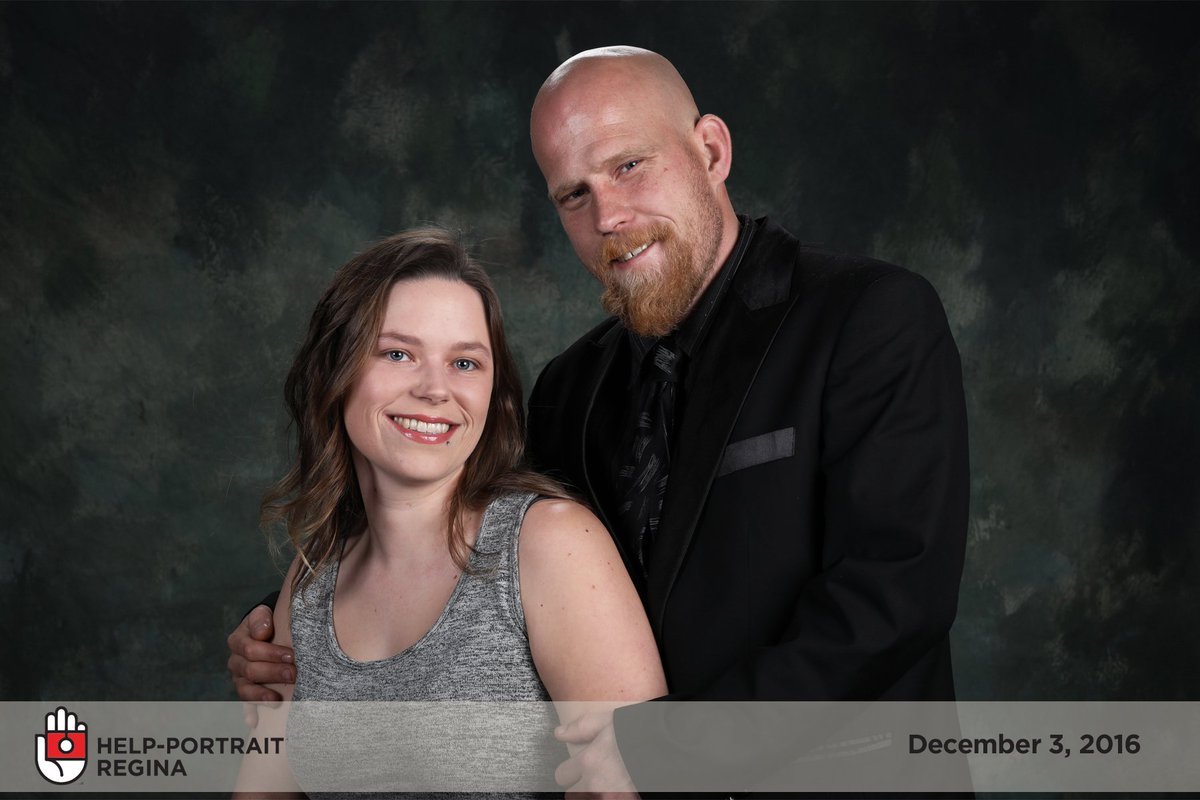 helpportraitYQR's tweet photo. Photos from our Dec 3rd, 2016 #helpportraitYQR event are up on Facebook! #yqr #helpportrait @HelpPortrait https://t.co/2fLEs4EMwt https://t.co/hoWWB5niyo