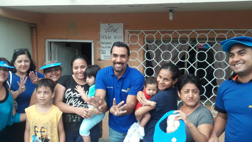 silvancebaile's tweet photo. #MarcaTodo
#VotaTodo
#RayaTodo8 @PartidoAvanza @DrMedinaUrresta @RamiroGonzalezJ @Cfballesteros @ortijavier @JessikJaramillo https://t.co/5HEsxqm6sx