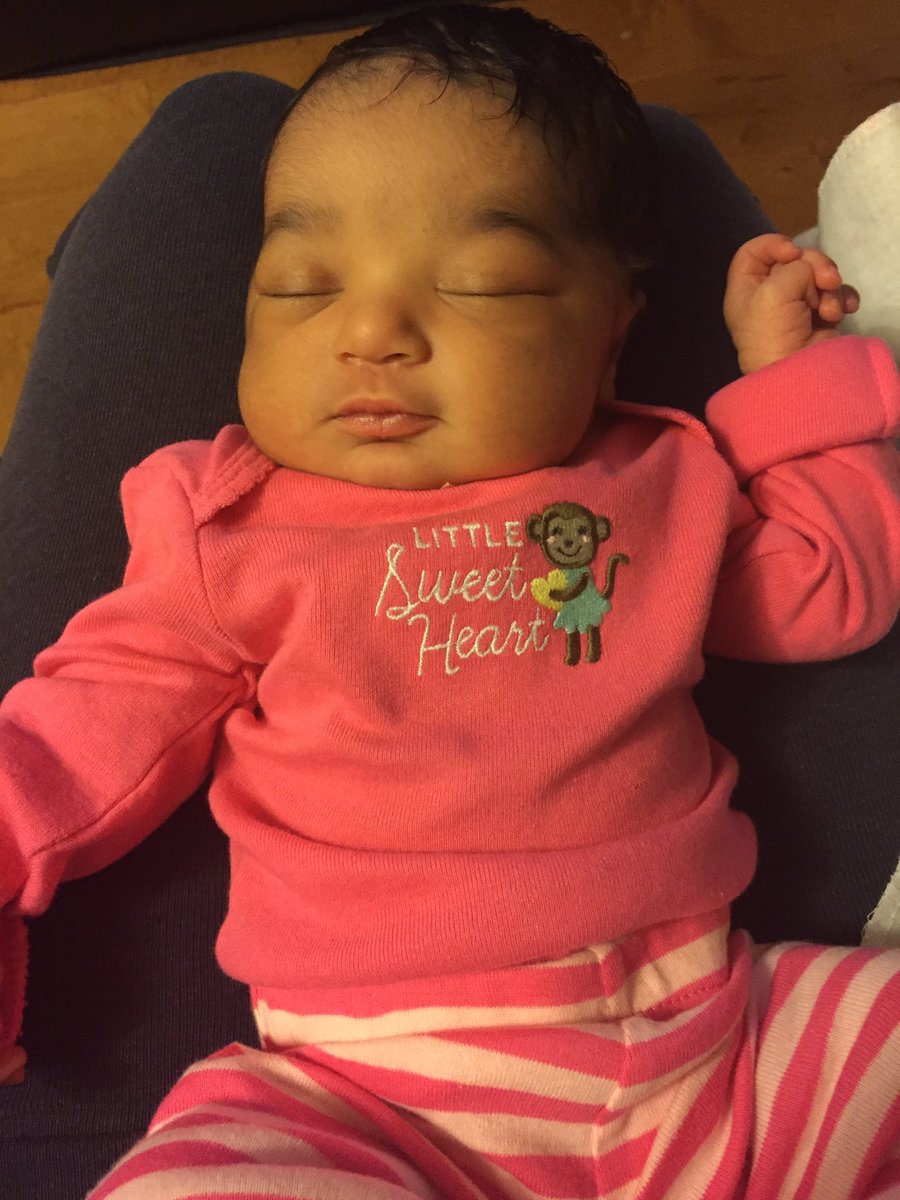 JazzmynNic's tweet photo. loveeeee watching you sleep, your a blessing & you made me a God Mommyπ#PrincessRyLee π https://t.co/V5lilAO6sq