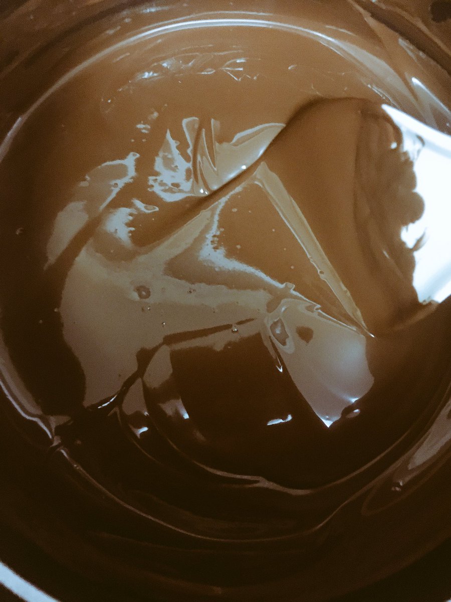 NurseJacksonHVH's tweet photo. @HeadRNColumbia I don't bust out melted ghirardelli for just anything... #nursingleadershipbakeoff #winnerrighthere DEC 7, 3pm, #bethere https://t.co/M1iPZqsRV6