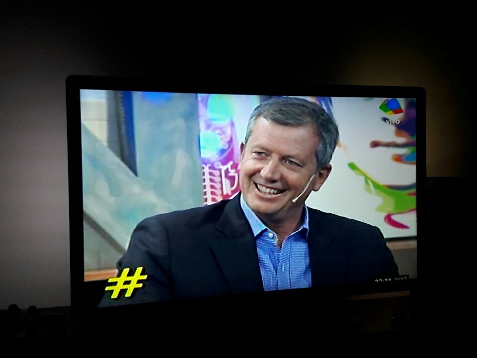 Noti_Web's tweet photo. @MonzoEmilio en @AmericaTV junto a @luisnovaresio cc @slospennato @Lipovetzky https://t.co/CSKn9gThTG