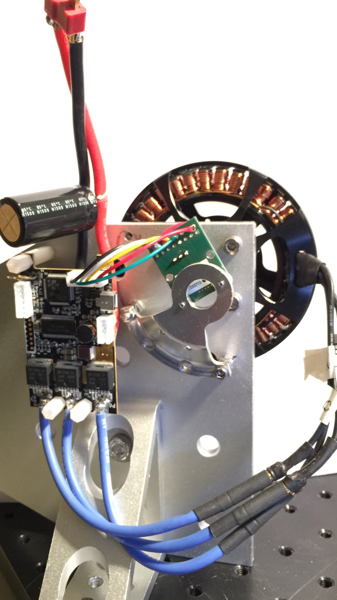 Erwin Coumans 🇺🇦 on Twitter: "@tmg_tt working test rig for 1 motor ...
