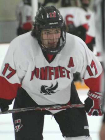 Pomfret_Hockey's tweet photo. The Griffins produced a lot of offense this weekend. Check out the goals at https://t.co/VFshH9hESa #pomfrethockey https://t.co/xyb1ZrnVxr