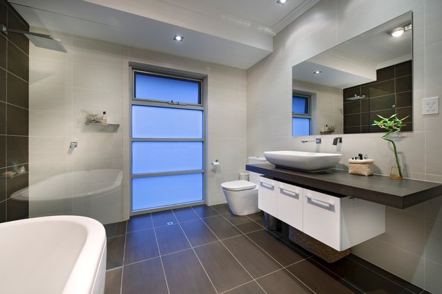 A bright, clean, airy look for your #bathroom! Another renovation inspiration: houzz.com.au/photos/6179903… #plumbermelbourne