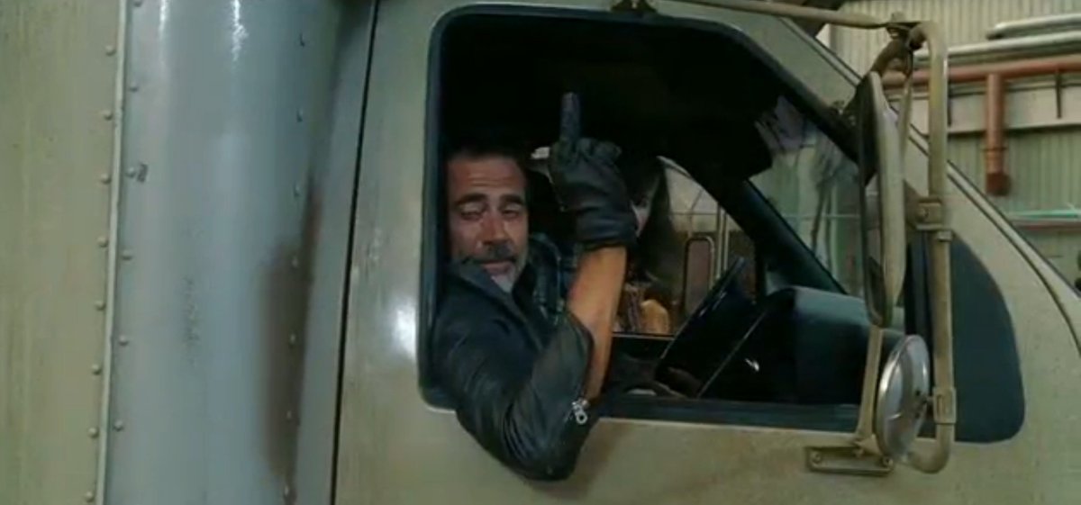 Negan's tweet photo. Only 1 more episode to go this year! See you next Sunday for the 90 minute mid-season finale https://t.co/HVajZMNCvc