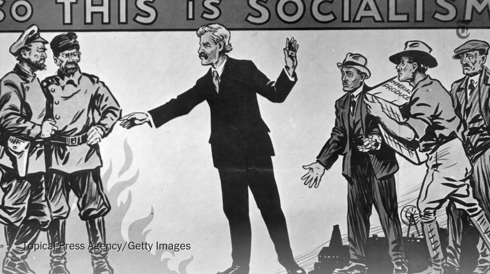 SocialMedia411's tweet image. What has changed is not that news is faked, but that the old gatekeepers have lost power nyti.ms/2gWbVwM