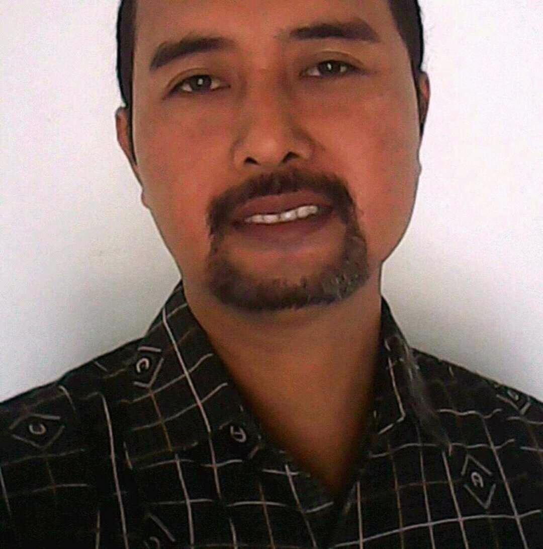 giorgeoaw62's tweet photo. Nama FB nya Roni Supadi Stay di Madiun Jatim.Dia suka di Tembak/ di Fuck sm Bpk"..ingin No HP / IMO Re-tweet saja. https://t.co/Y6aQawhoAb