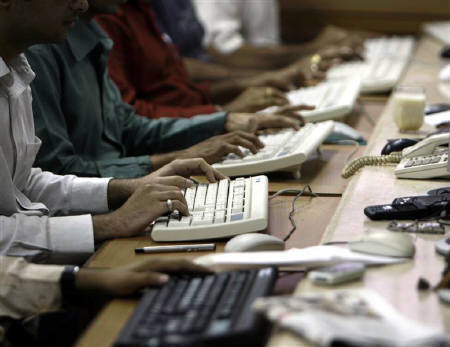 InvGurInd's tweet image. Stock Alert - #FutureEnt - #Q2 Loss At Rs.33.8 Cr Vs Profit Of Rs.32.5 Cr (YoY)
ow.ly/uVOU306O4aH