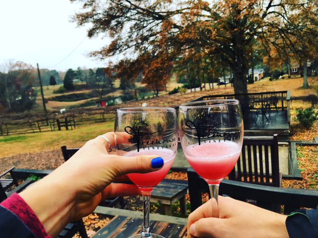 CharlotteFive's tweet photo. We've rounded up 5 new things for you to do this week in our #C5Checklist! #CLT5 https://t.co/MVfxr3NB6x https://t.co/jUe5stG2WI