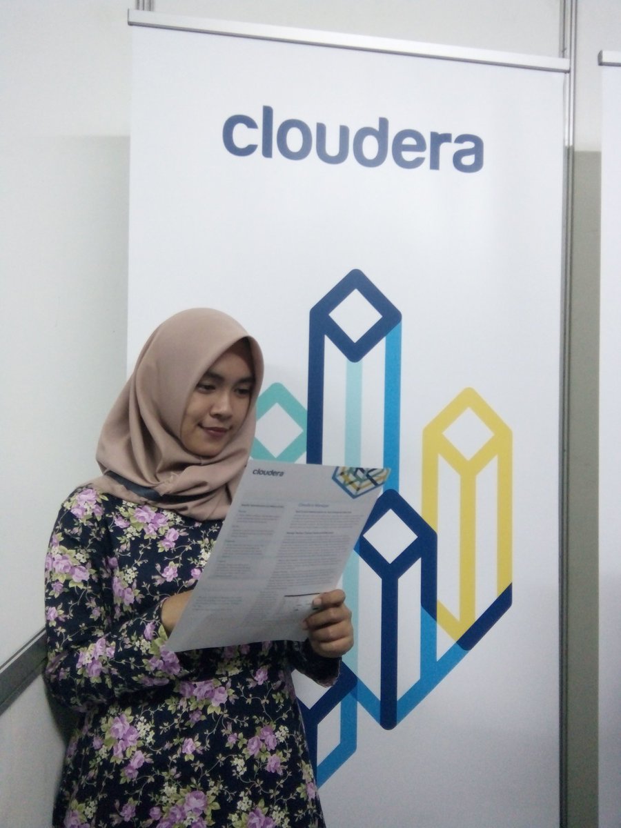 HasnaIsnaeni's tweet photo. Yuk kenalan dengan @ClouderaIDN  #clouderaIDN #ClouderaDSW https://t.co/Q8ASkRWw4t