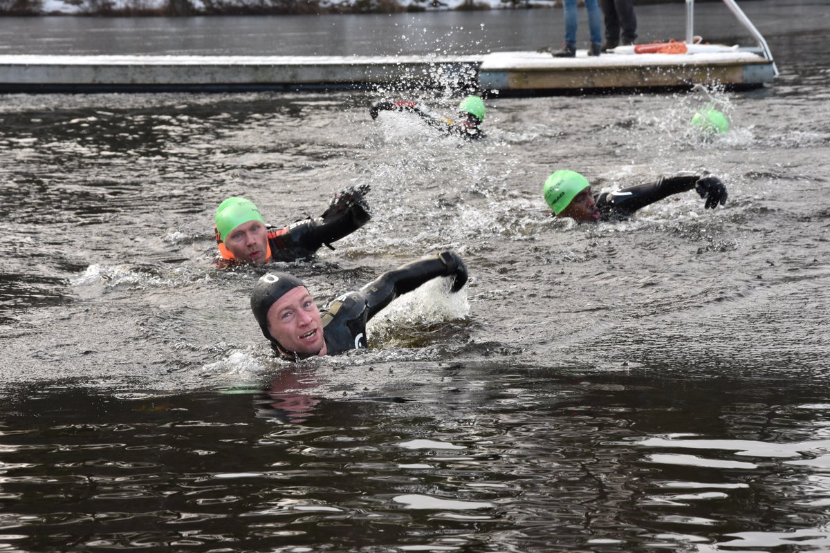 HellasFrostbite's tweet photo. Tack till er alla som ställde upp i årets lopp! Fler bilder finns på vår Facebook sida: https://t.co/9dd78N98dE #Swimrun #HellasFrostbite https://t.co/Z4OdjD4XNr
