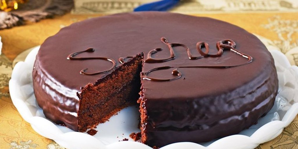 Kada je #nationalsachertorteday onda predlažemo da posjetiš i #advent u Beču, s nama je povoljniji ➡️ bit.ly/BecAkcija1 
#vienna #trip