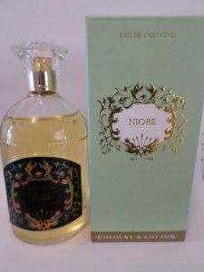 IScentYouADay's tweet photo. Niobe by @CologneCotton  A New Favourite https://t.co/FBtolXLkuU #Perfume https://t.co/FJ6DCrl3ix