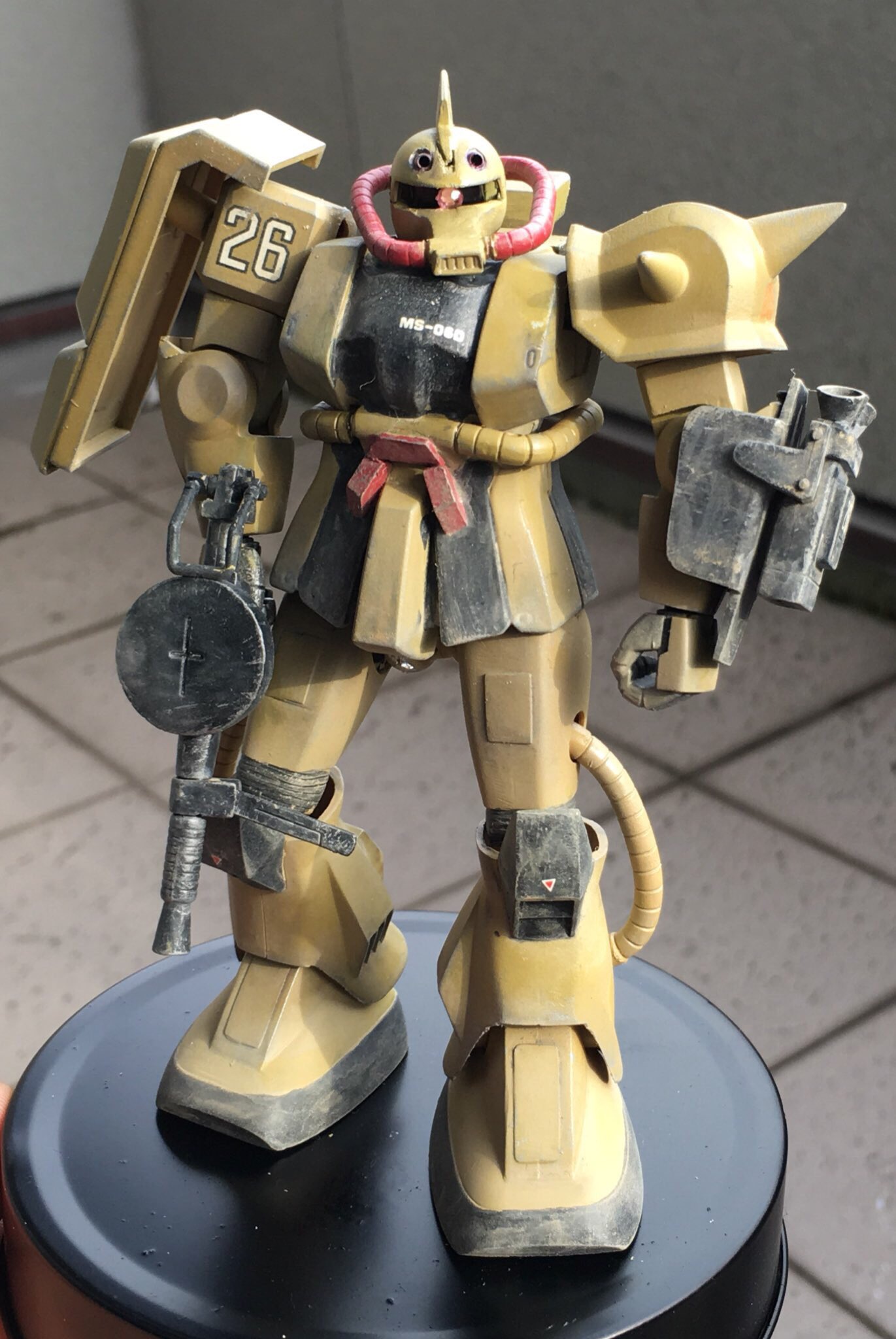 Kumapooh T Kapool Meister 平成ザクジム合戦くらくら16 ザクナンバー26 ザクデザートタイプ 砂ザクの手足fgザクのボディf2ザク複製の頭部 キーボード追加装甲のツイートが多大な反響で 小ネタモデラーとしてとても嬉しい反面 いつか製作中の小 Kumapooh T Kapool Meister 平成ザクジム合戦くらくら16 ザクナンバー26 ザクデザートタイプ 砂ザクの手足fgザクのボディf2ザク複製の頭部 キーボード追加装甲のツイートが多大な反響で 小ネタモデラーとしてとても嬉しい反面 いつか製作中の小