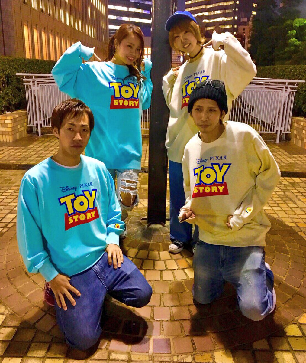 パニカムトーキョー 渋谷店 Sur Twitter スタッフおすすめ商品 各店限定のトイストーリーのビッグトレーナーシリーズが大好評発売中 渋谷店ではトイロゴとロッツォを販売しております 女性はもちろん 男性でも可愛く着れちゃう Toystory 双子コーデ