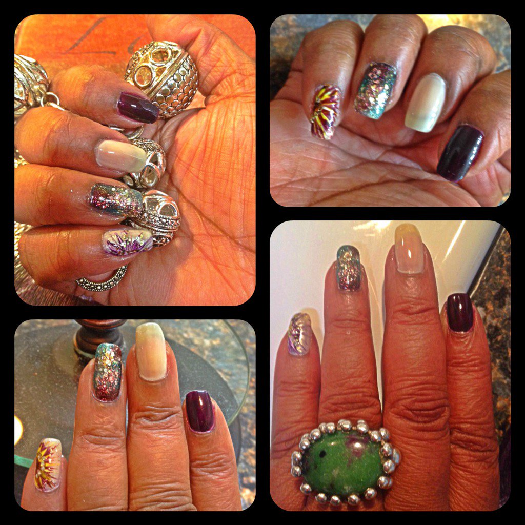 Durotha's tweet photo. #BeFunky nails by me https://t.co/QcDrcTGErD