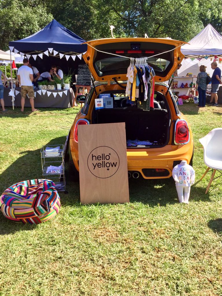 MINI_Northcliff's tweet photo. Northcliff Auto @thelindenmarket on 3Dec'16. We treated our customers to a MINI area to relax,when they weren't shopping.#mininorthcliffauto https://t.co/jgnPx1NeAF