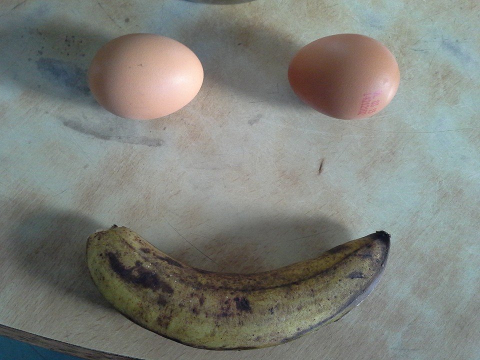 Nightingale2w's tweet photo. Ingredients you need for gluten free pancake: 2 eggs and one big ripe banana.
No flour nee… https://t.co/8Na9kFQNSO https://t.co/WKDyBu6ByY