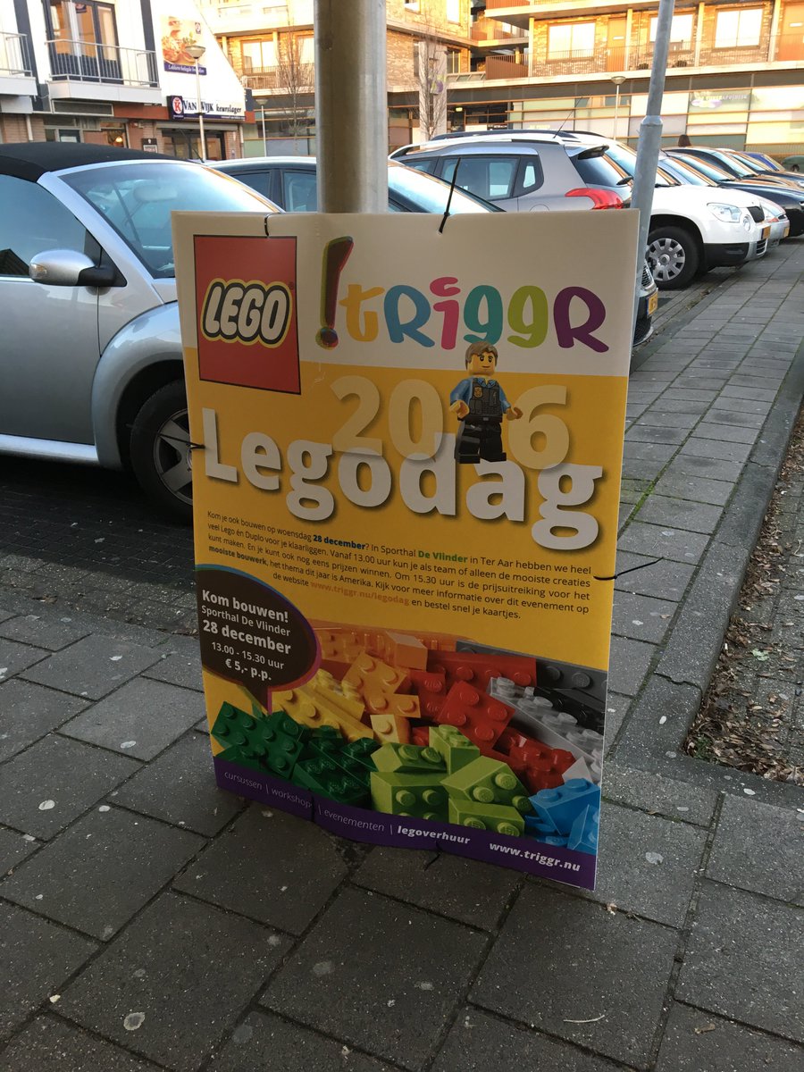 Parkeerplaats <a href="/JumboNieuwkoop/">Jumbo Nieuwkoop</a> Blijft cool om eigen werk tegen het lijf te lopen. Gaat toch meer leven dan op m'n scherm ;-) #leukeopdracht