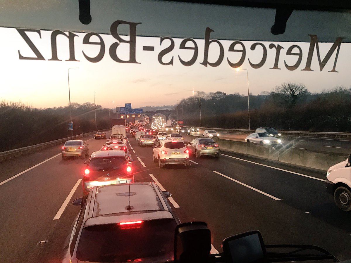 convertwater's tweet photo. Monday morning traffic seems to be getting worse 😩🚗🚍#cleanergreener #traffic #tankers #drainage https://t.co/GHx6swyKt7