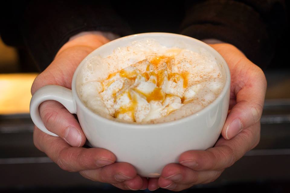 MogulsCoffee's tweet photo. All you need is love and a cup of coffee!
#Whistler #CoffeeLover https://t.co/X2i5rk23C1