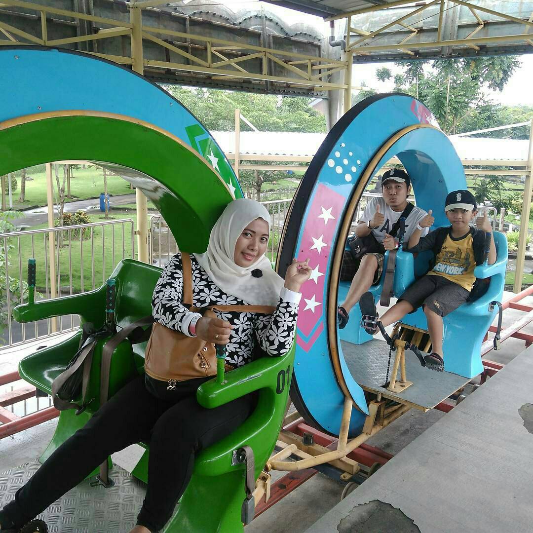 #Repost from IG @griya_pastika 
 
Semangat mengayuh di minggu ceriaaa #familytime #haribebas #mingguceria #skejogja