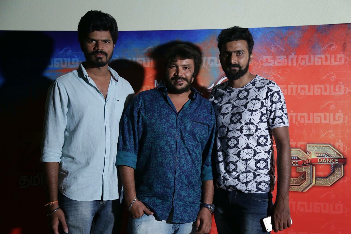 Riyaz_Ctc's tweet photo. was at #NagarvalamTrailerLaunch with #Karthi &amp; @vmsrashok 😍👍🏻 https://t.co/em53pXUOWT