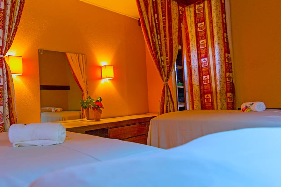 nguliasafari's tweet photo. Have you booked your stay in @nguliasafari yet? If not what are you waiting for? Book now for amazing offer #MiracleMonday https://t.co/72esSbRN5q