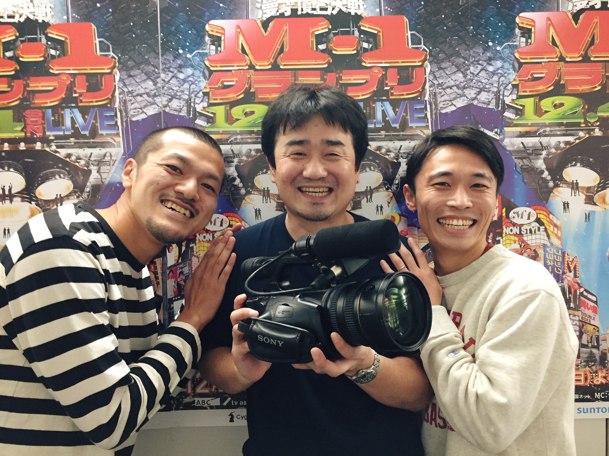 Twitter 上的 鈴木顕尚 叩かれたい 自分は何もしてないです カミナリさんの実力 T Co Rno93jrdff Twitter