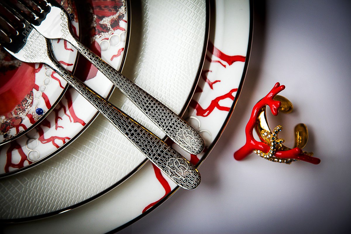 kingsofchelsea's tweet photo. Crafted from fine bone china & adorned with intricate designs - Enjoy breakfast with #RobertoCavalli tableware at #KingsofChelsea https://t.co/F7zPFfPqWx