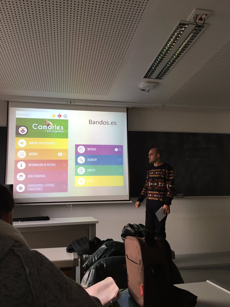ayalandreu's tweet photo. Aplicació de @turismecamarles una gran idea per apropar la destinació als turistes #ppt16urv https://t.co/zxKjLZe0a5