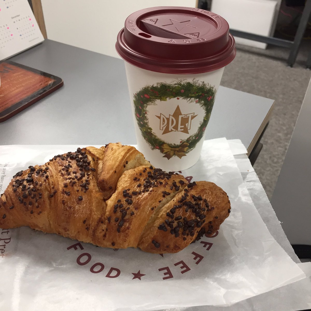 Stephi_5's tweet image. Had an awful start to my Monday, so this morning calls for coffee and a chocolate croissant! #notsoslimmingworld #needtogobacktobed