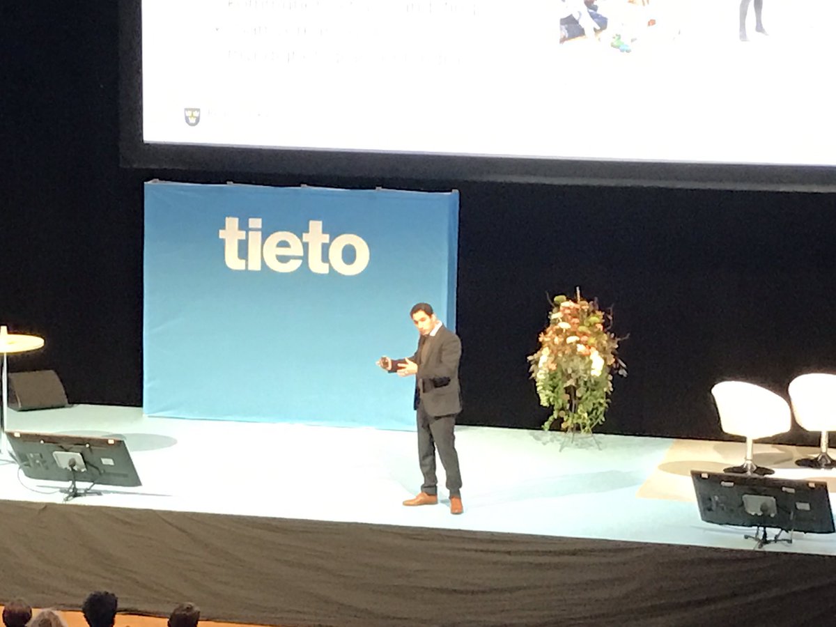 migzapper's tweet image. What a introduction of Tieto Forum, Now on stage, Ardalan Shekarabi. He's talking about digitalization of the public sector... #tietoforum