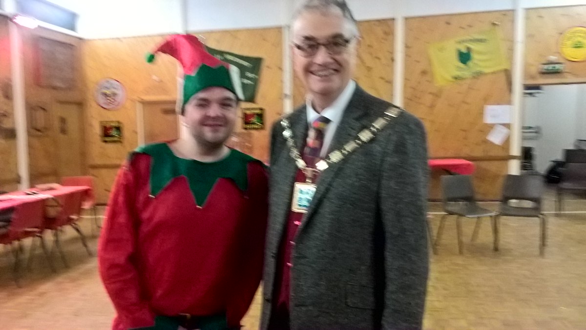 SeftonMayor's tweet photo. Congrats to Adam for organising the parade @radiosouthport @chrisparade1 @insouthport @visandrewbrown https://t.co/dJK3YKW6Xf