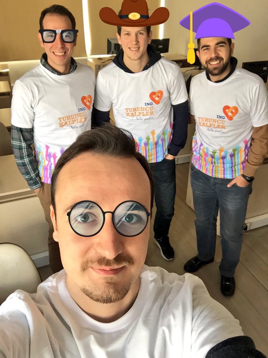 omerf_ozturk's tweet photo. Çocuklarla kodlama eğitimi için geldik ☺️💻 #code #HourofCode #turuncukalpler🦁#ingbank https://t.co/HTbYTEV2QT