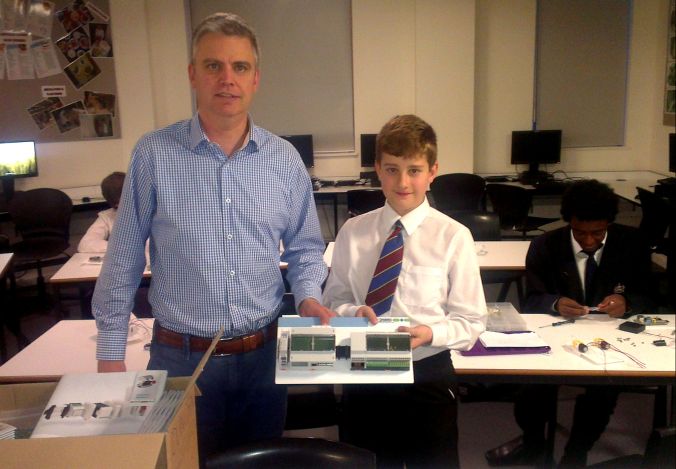 PhoenixContactU's tweet photo. #MondayBlogs: @DuncanNicol introduces RPI-BC to a local school's #RaspberryPi club https://t.co/cHgd1nuVa3 #IoT #CSR #engineersofthefuture https://t.co/zUrOKm6SVG