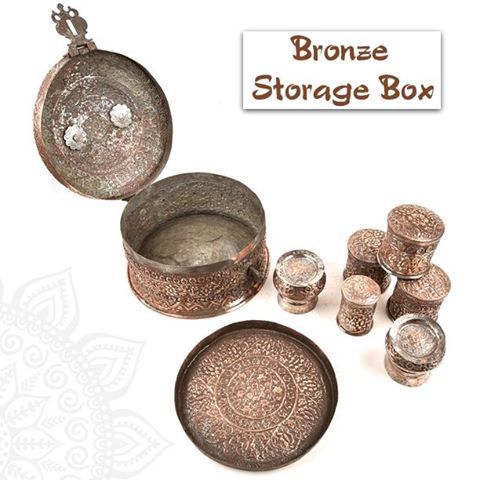 indianshelf's tweet photo. Bronze Jewelry Boxes /- https://t.co/wUJ5zhjKsa #jewelrybox #bronzebox #handmadeboxes #storageboxes https://t.co/qtwy1RTeYo