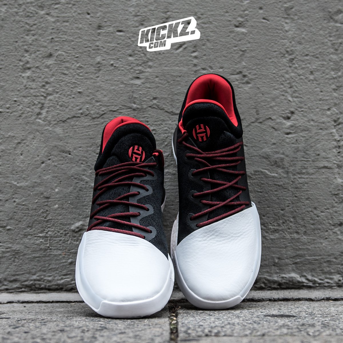 kickz's tweet photo. ๐ Harden Vol. 1๐
Adidas and James Harden dropped his signature shoe 'Harden Vol.1'!
Get yours:
https://t.co/0CLRXz6XNO
#KICKZcom #Pioneer https://t.co/wtFDrCONng