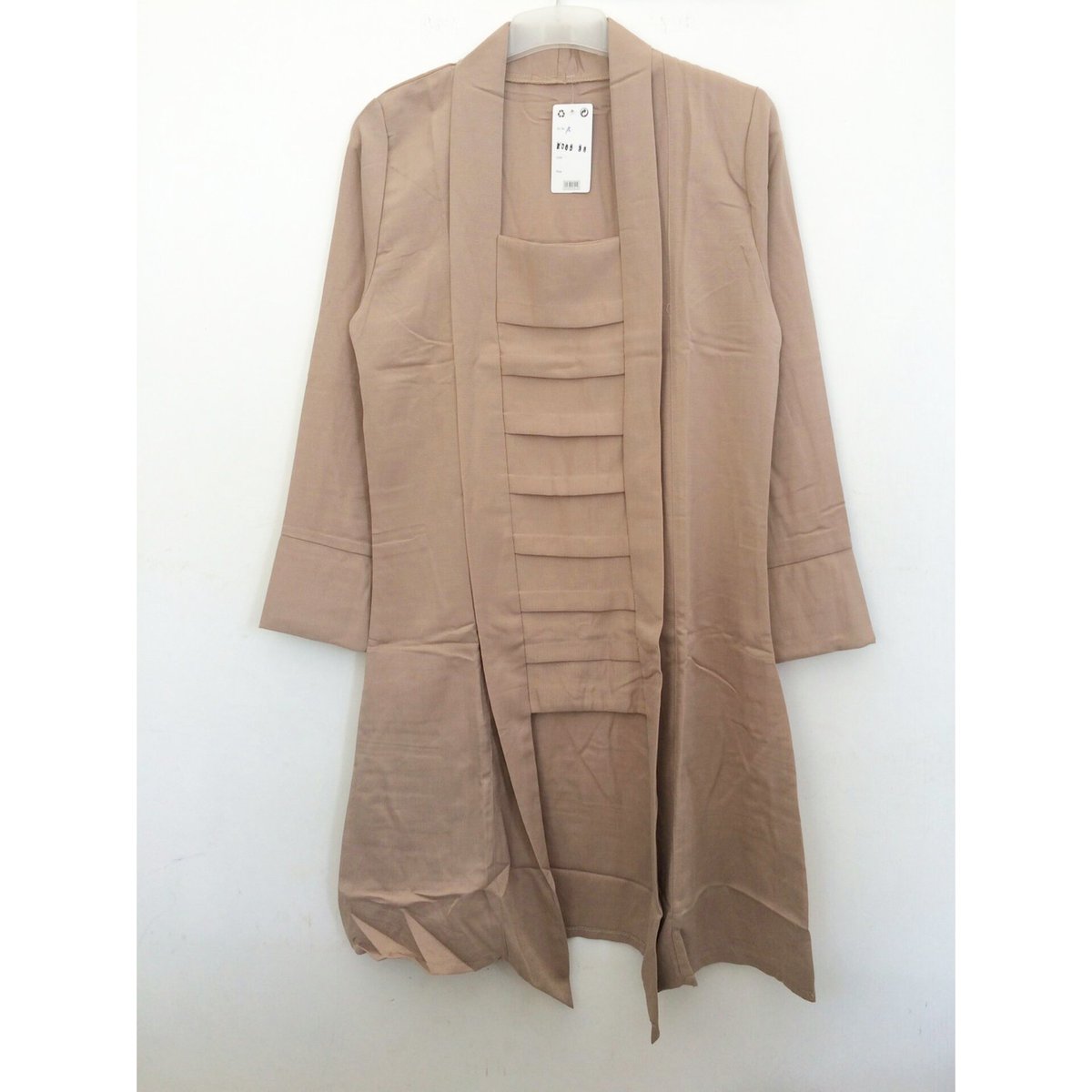 ShopLampung's tweet photo. Nama barang: long kutubaru
Harga: 90rb
Material: bahan katun balotelli
Size: fit to L https://t.co/quEWxyKhJw